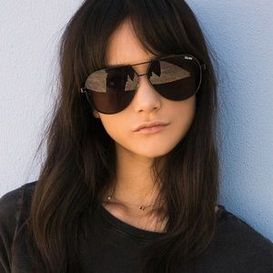 Quay Supernova Black